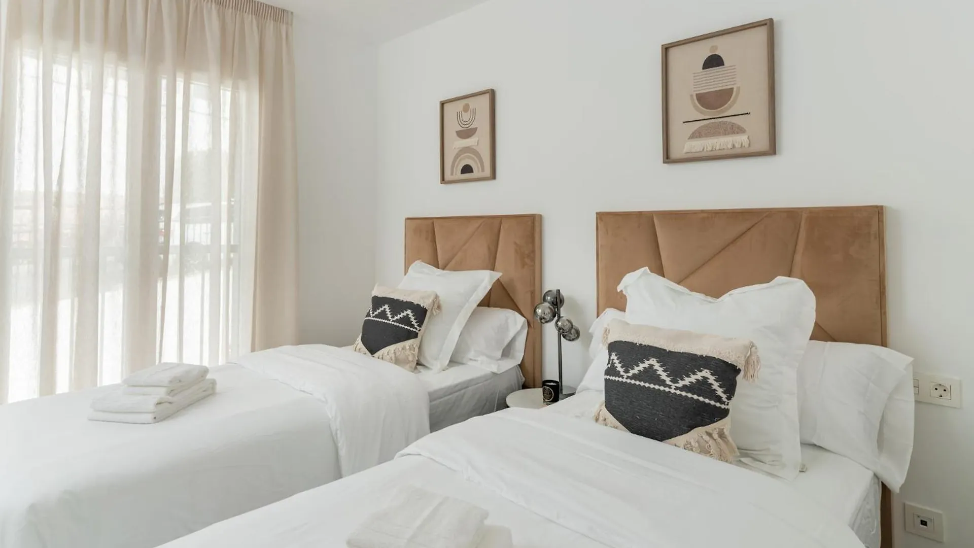 Paraiso Penthouse Unique Sea View To Gibraltar Estepona Appartement
