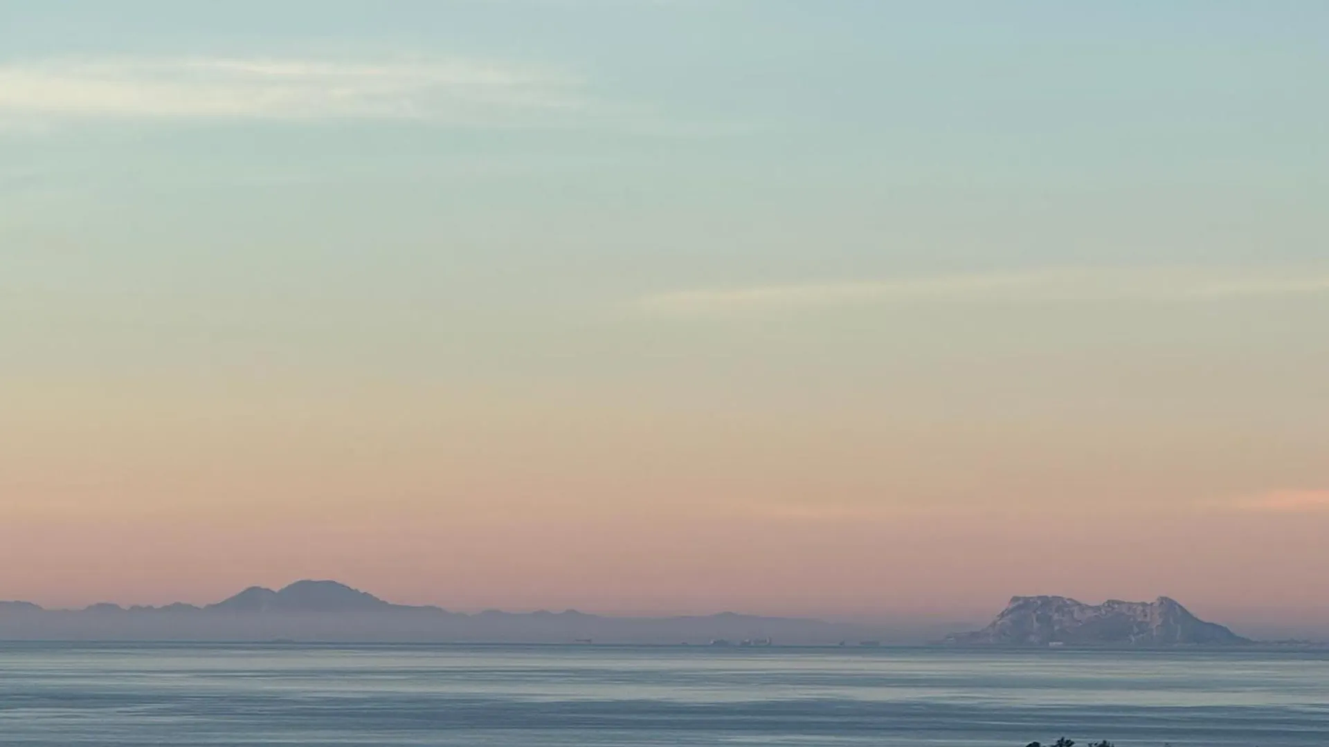 Appartement Paraiso Penthouse Unique Sea View To Gibraltar Estepona Spanje